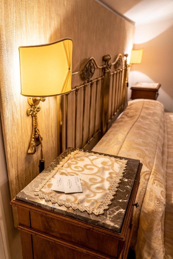 Real Borbone Bed & Breakfast Caserta Ngoại thất bức ảnh