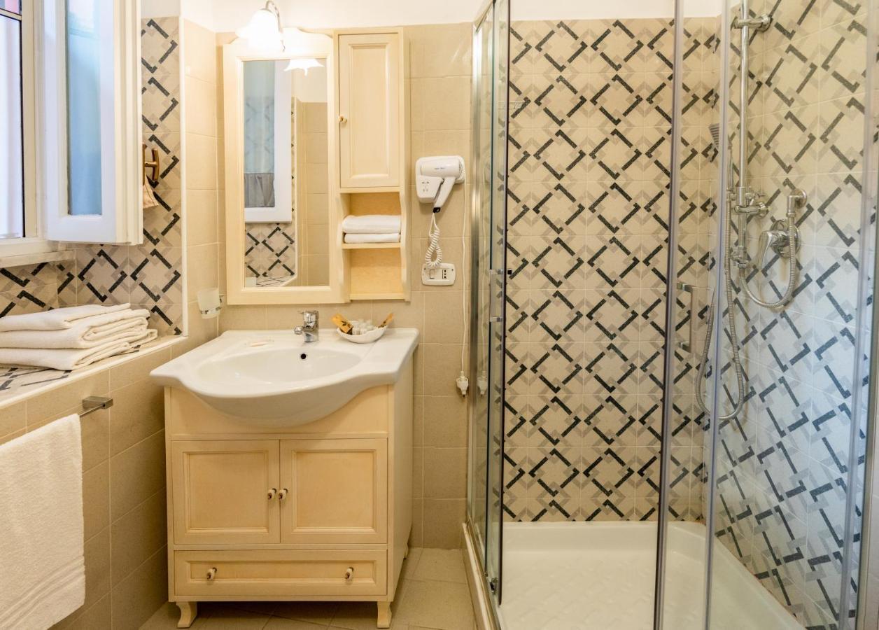 Real Borbone Bed & Breakfast Caserta Ngoại thất bức ảnh