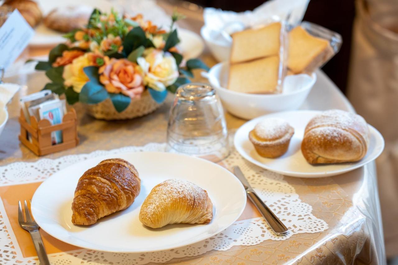 Real Borbone Bed & Breakfast Caserta Ngoại thất bức ảnh